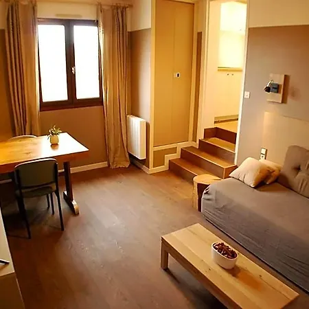 Aparthotel L'atelier 3*